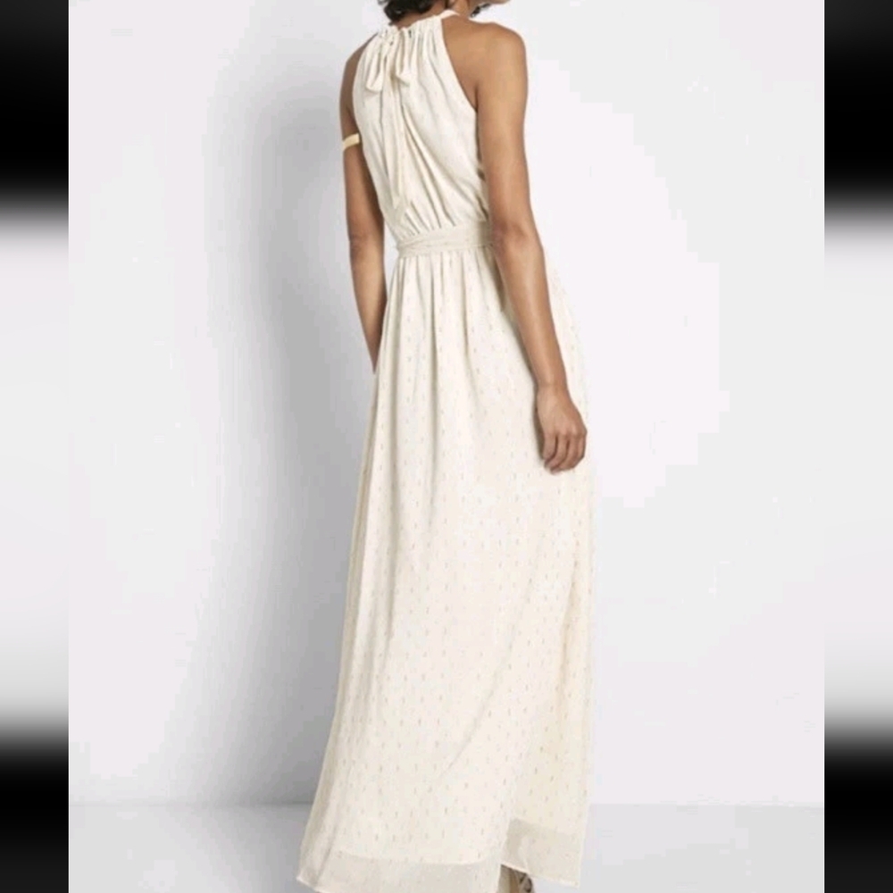 ModCloth Illuminated Elegance Chiffon Maxi Dress in Ivory - Picture 4 of 12